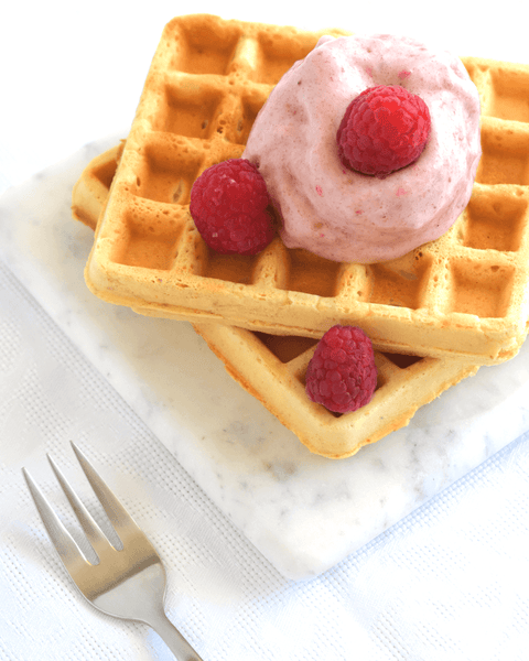 Waffles Saudáveis com Nicecream de Framboesa